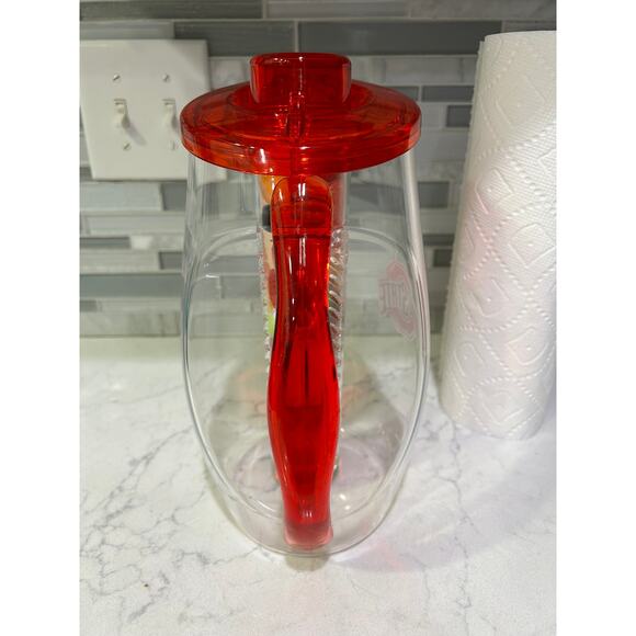The Ohio State University brand new pitcher/fruit infusion - Picture 6 of 7